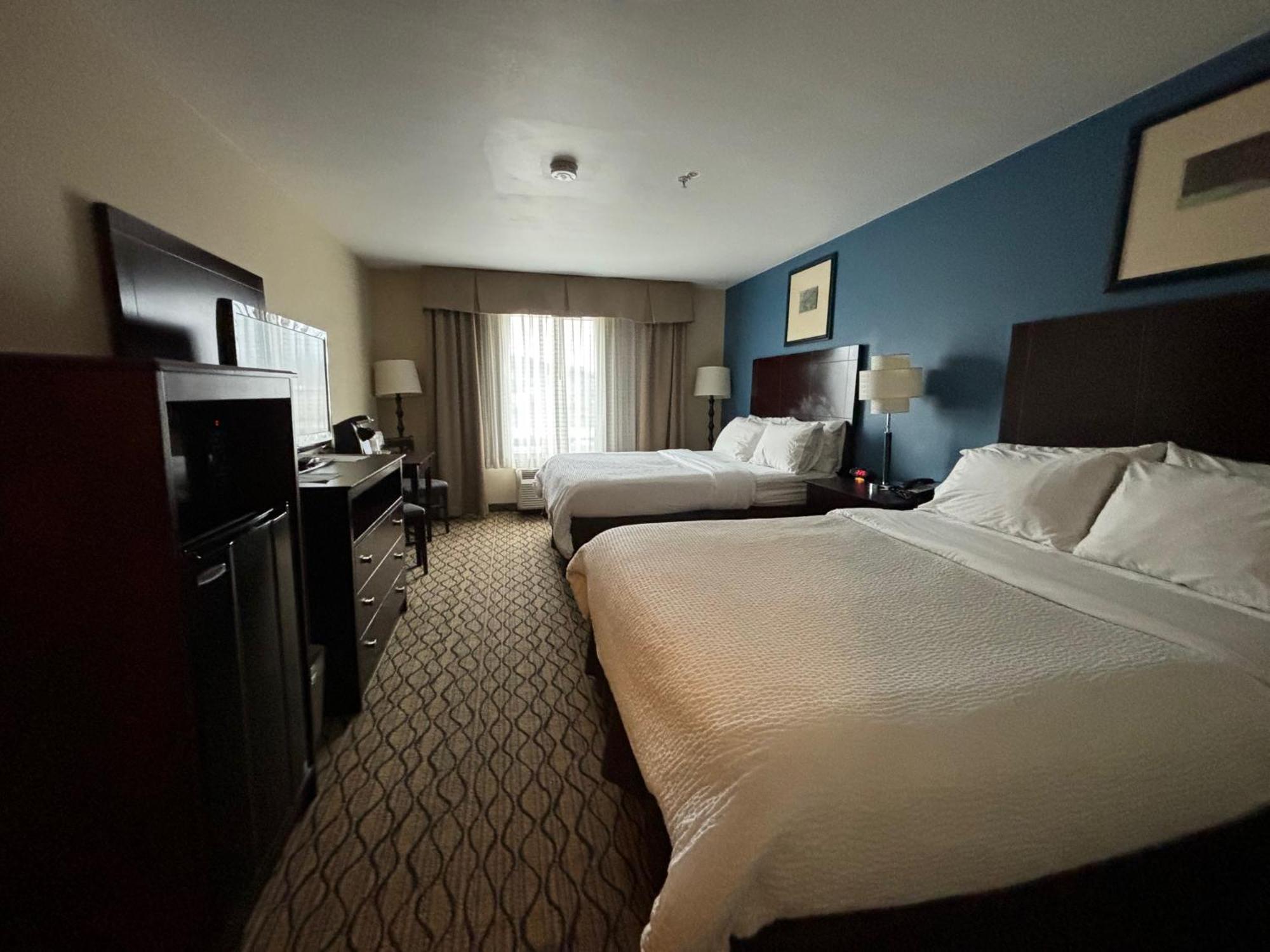 Holiday Inn Express Belle Vernon Buitenkant foto