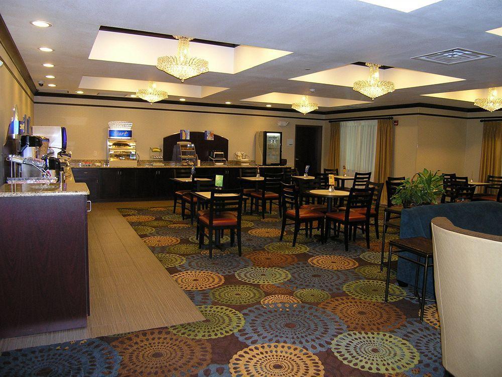 Holiday Inn Express Belle Vernon Buitenkant foto